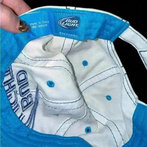 Bud Light Hat - Picture 6 of 6